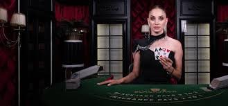 Pengguna melakukan taruhan teknologi sportsbook dan live casino dengan lancar di platform kocokwin
